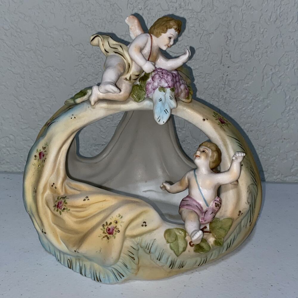 PAULUX Japan Cherubs Bisque Figurine Basket Planter Baby Blanket Nursery 1950’s‎